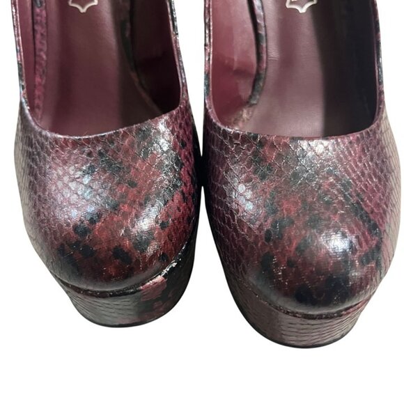 Aldo heels women's 36 US 6 purple leather snake skin platform wedge heels - Picture 3 of 10